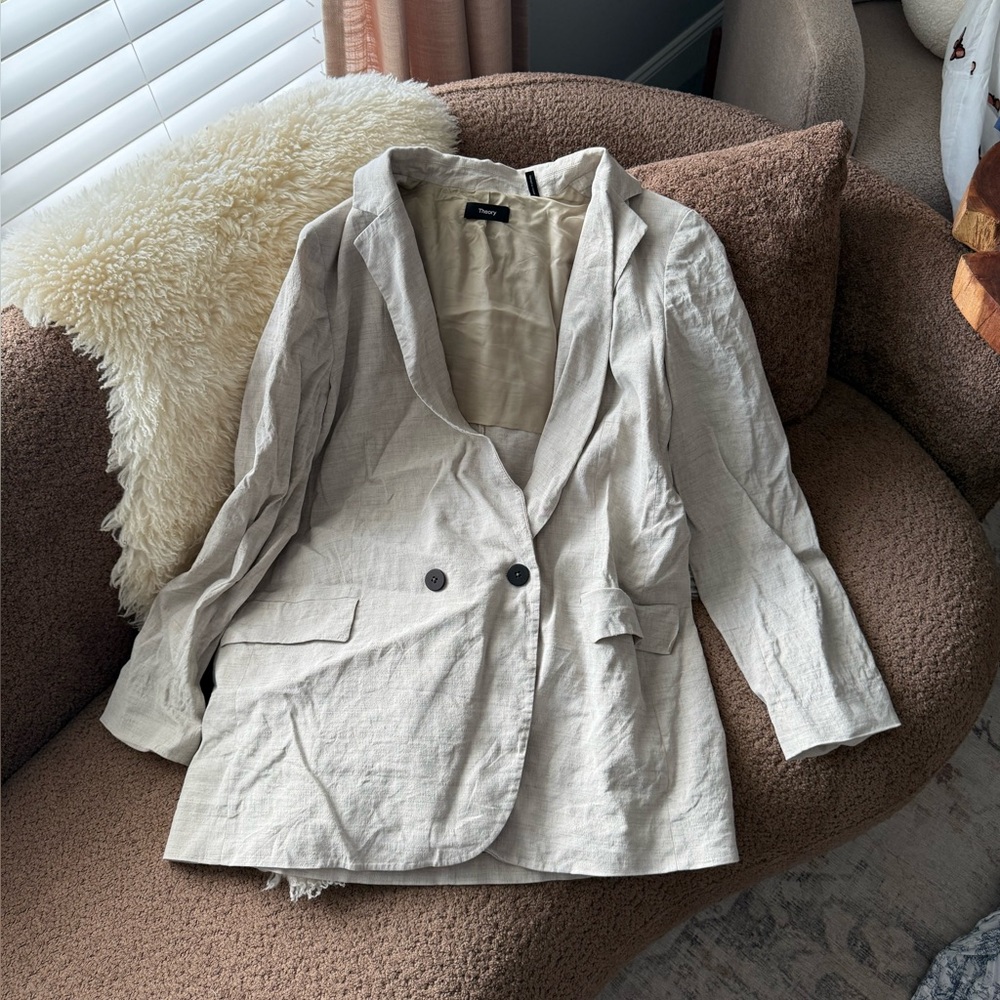 Theory Double Breasted Linen Boy Jacket Blazer in Oat